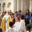 Mgr Vuillemin salue l'assemblée